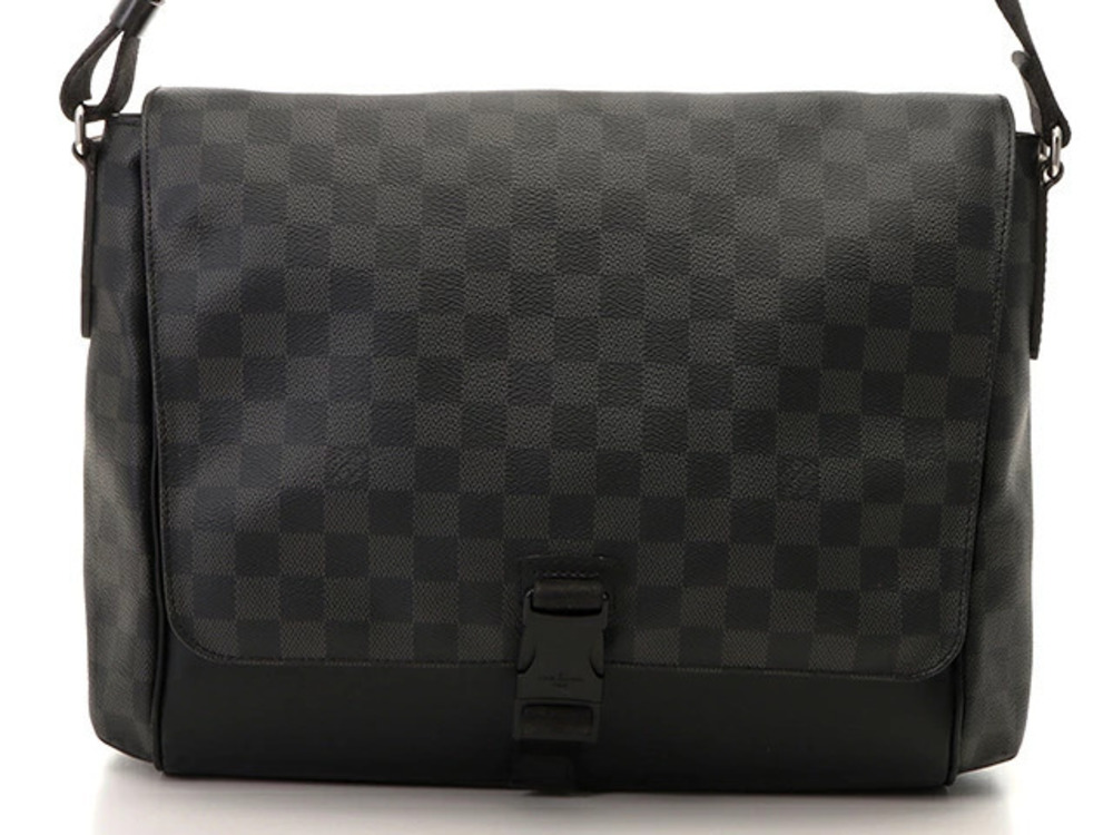 Louis Vuitton Messenger Damier Graphite Black Shoulder Bag SS